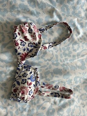 La Vie En Rose White Floral Bikini Top with Blue and Pink Flowers